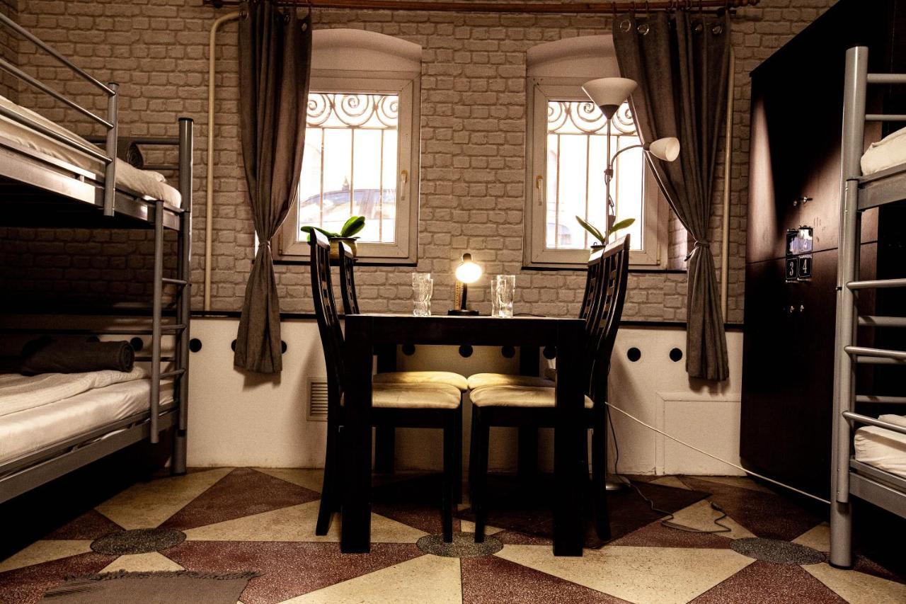 Oradea Central Hostel Luaran gambar
