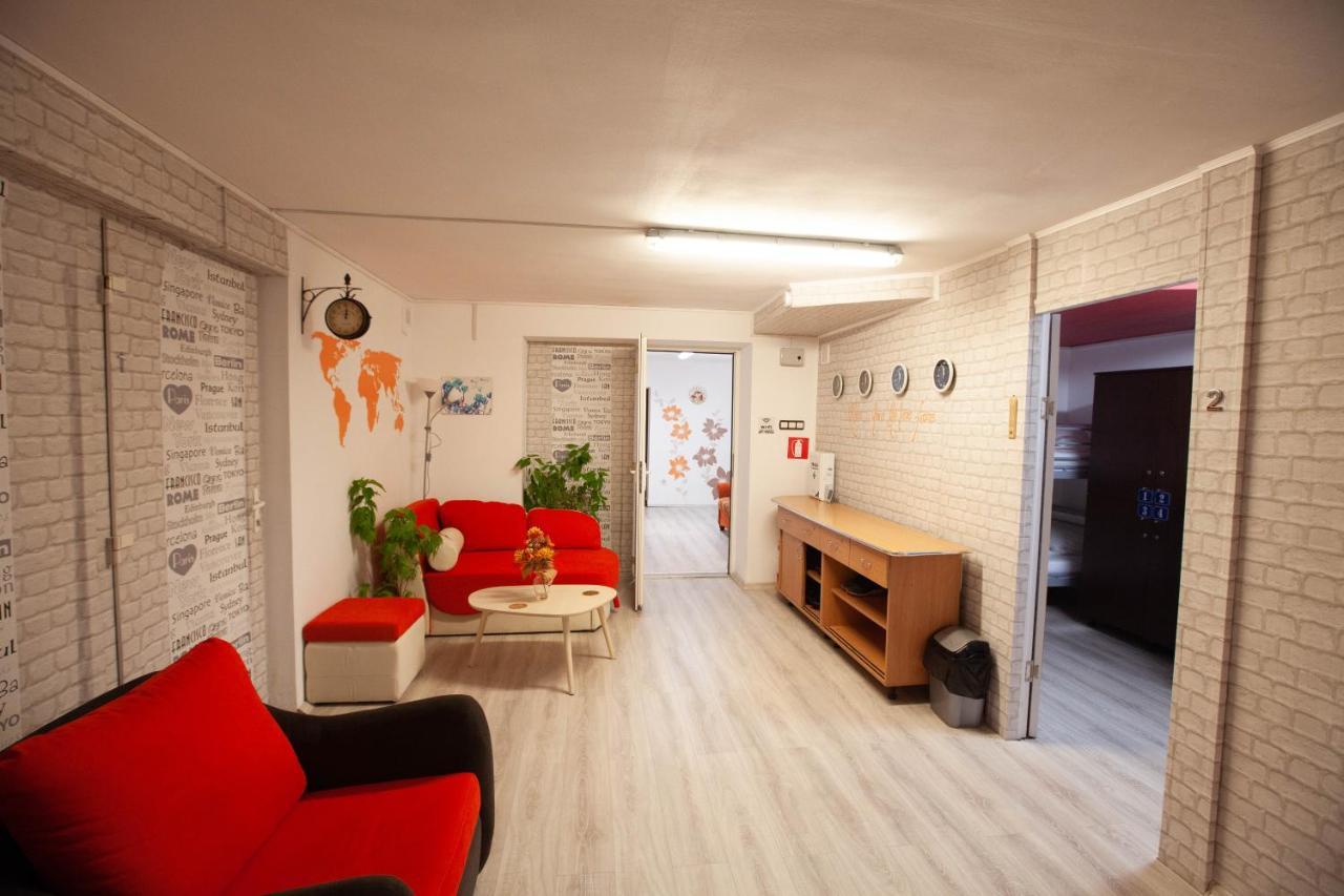 Oradea Central Hostel Luaran gambar